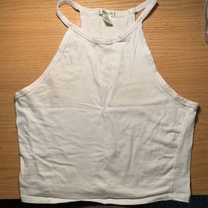 White crop tank ✨